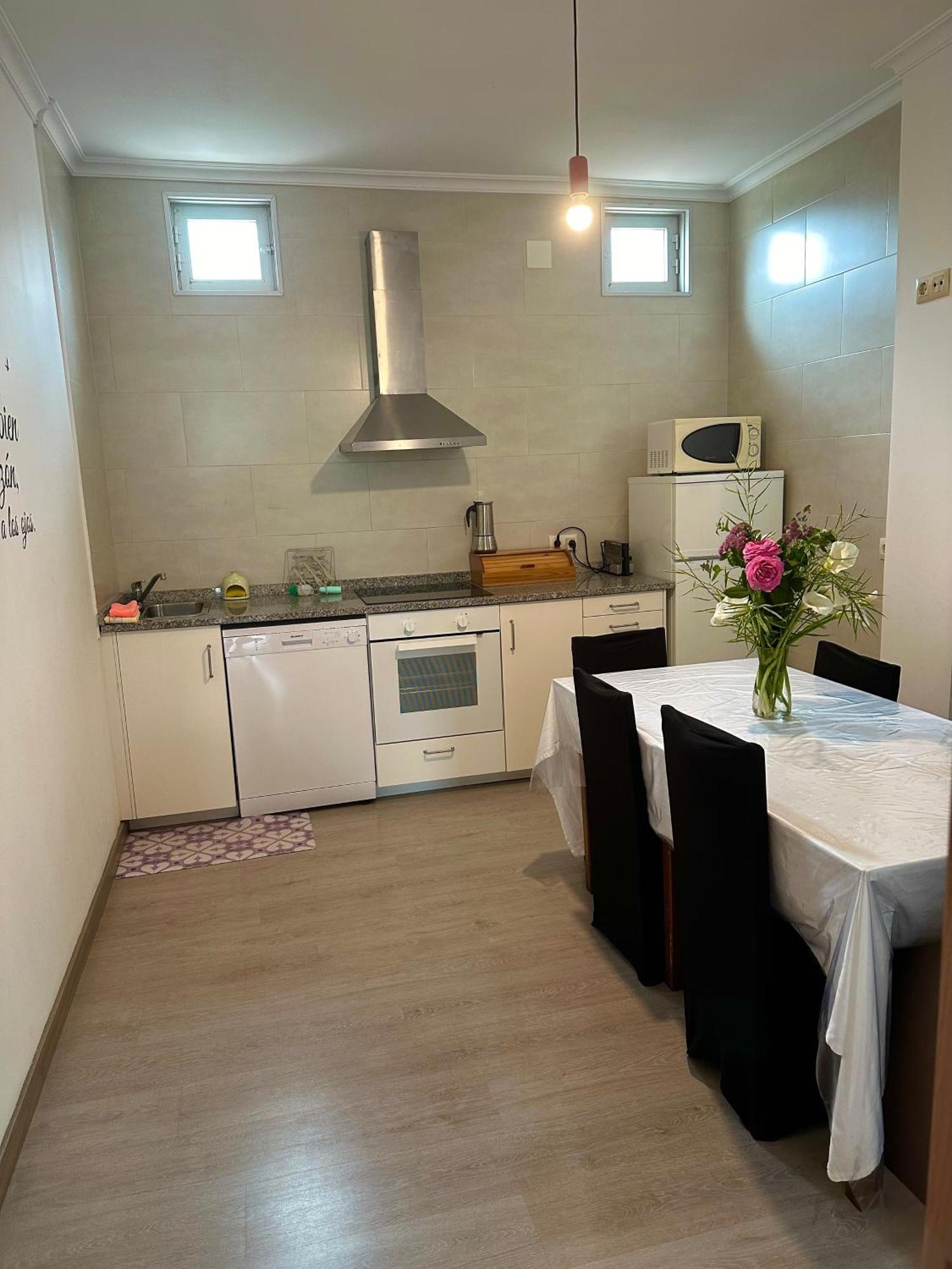 El Camino Apartment Laza Luaran gambar
